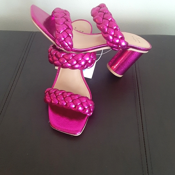NWT- a new day Fuchsia Mules - Picture 8 of 9